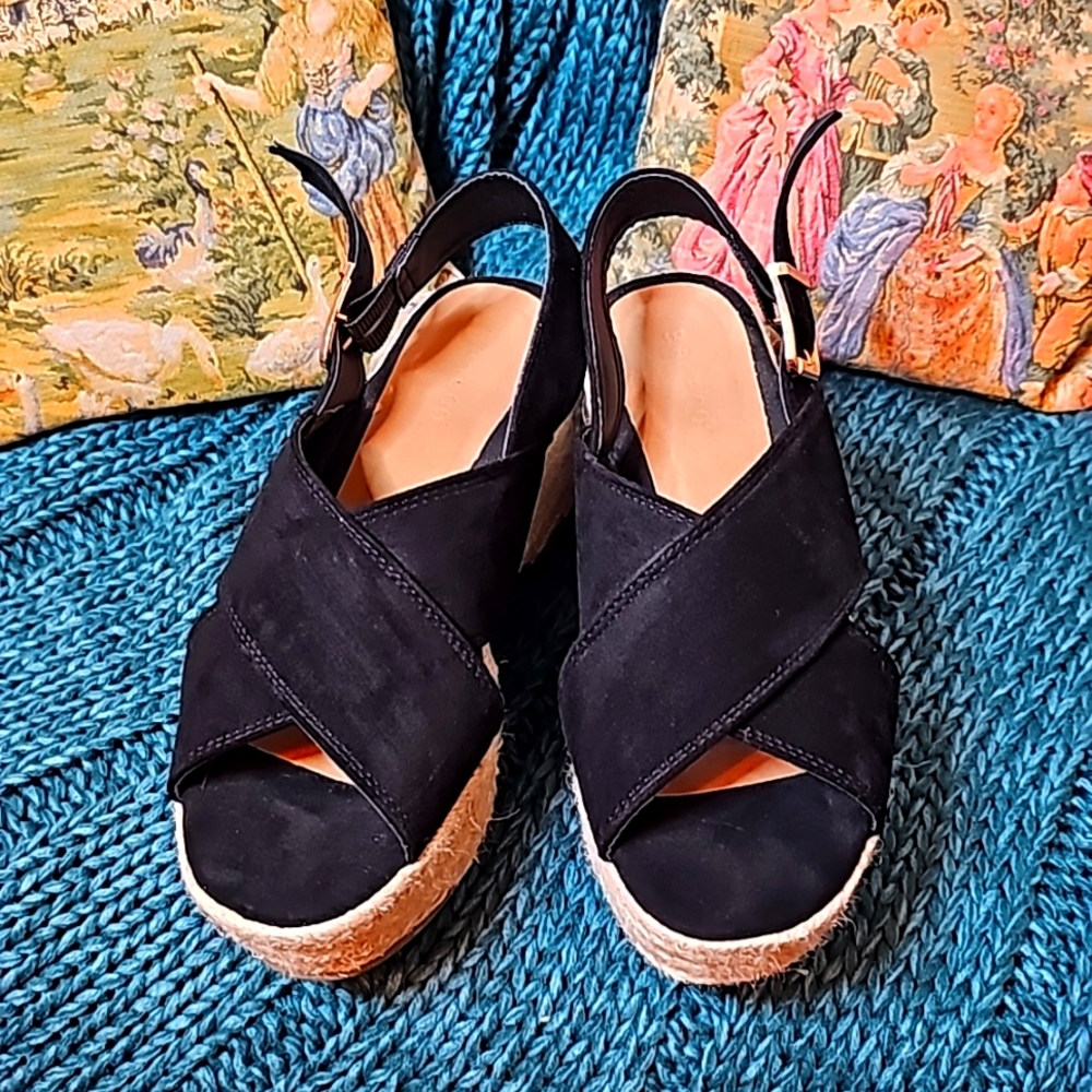 Platform Sandols